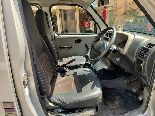 Maruti Eeco 5 STR With AC Plus HTR CNG Second-hand 2013 Maruti Eeco 5 STR With AC Plus HTR CNG for sale in Thane-4