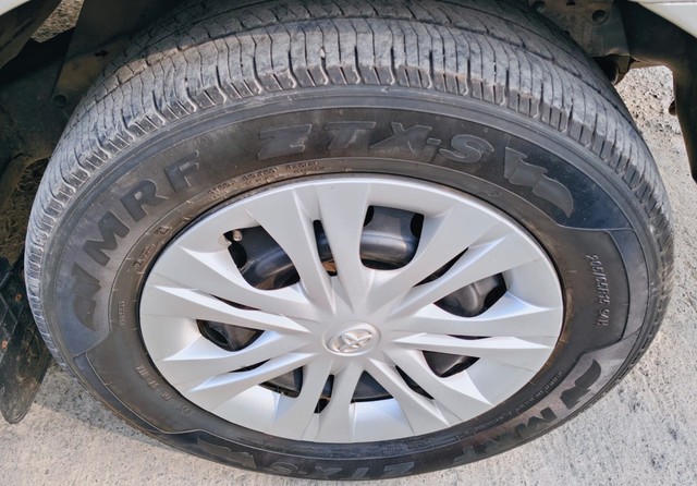 Second-hand 2014 Toyota Innova 2.5 G (Diesel) 8 Seater BS IV for sale in Mumbai-6