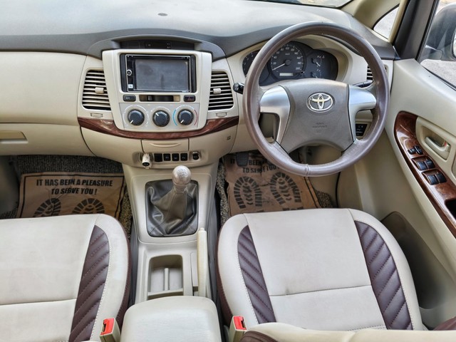 Second-hand 2014 Toyota Innova 2.5 G (Diesel) 8 Seater BS IV for sale in Mumbai-10