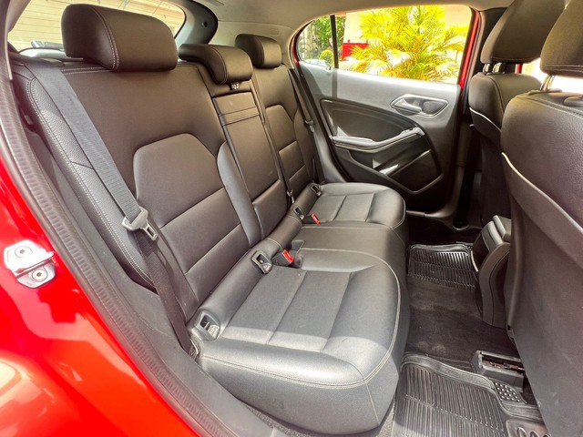 Second-hand 2018 Mercedes-Benz GLA Class 200 Sport for sale in Thane-8