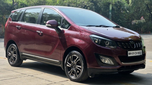 Second-hand 2018 Mahindra Marazzo M8 for sale in Mumbai-4