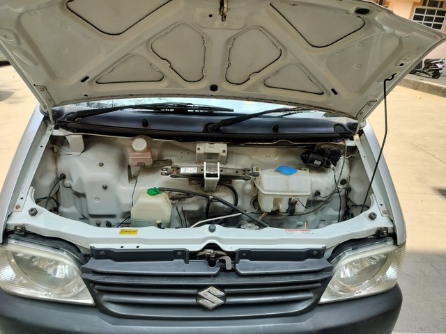 Maruti Eeco 5 STR With AC Plus HTR CNG Second-hand 2013 Maruti Eeco 5 STR With AC Plus HTR CNG for sale in Thane-3