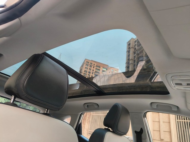 Second-hand 2022 MG ZS EV Exclusive for sale in Thane-10