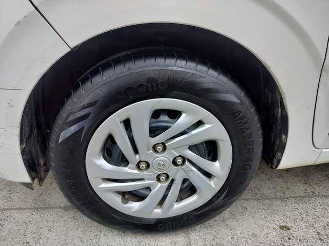 Second-hand 2021 Hyundai Aura S CNG for sale in Thane-6