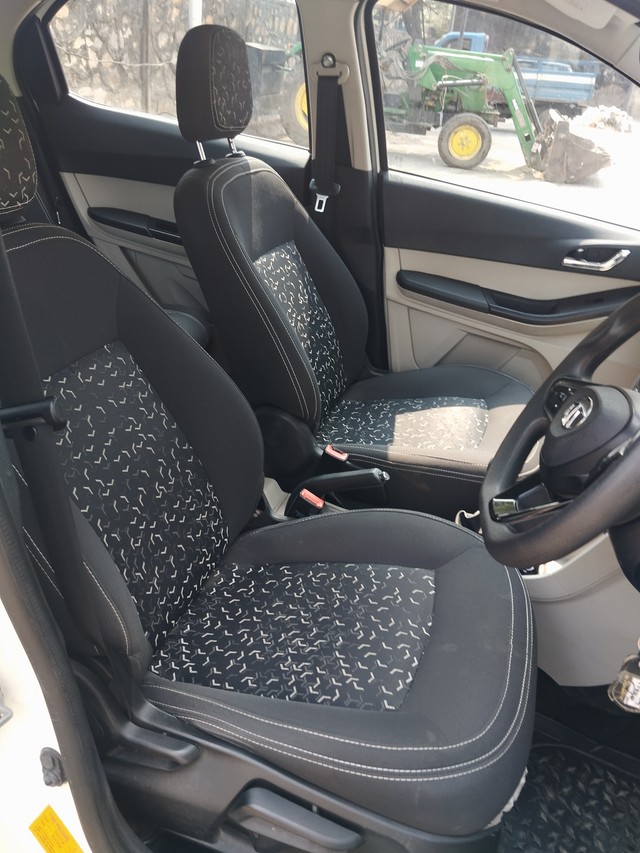 Second-hand 2023 Tata Tiago XZ Plus CNG for sale in Udaipur-7