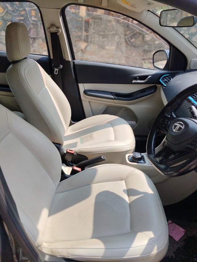Second-hand 2023 Tata Tiago XZ Plus for sale in Udaipur-4