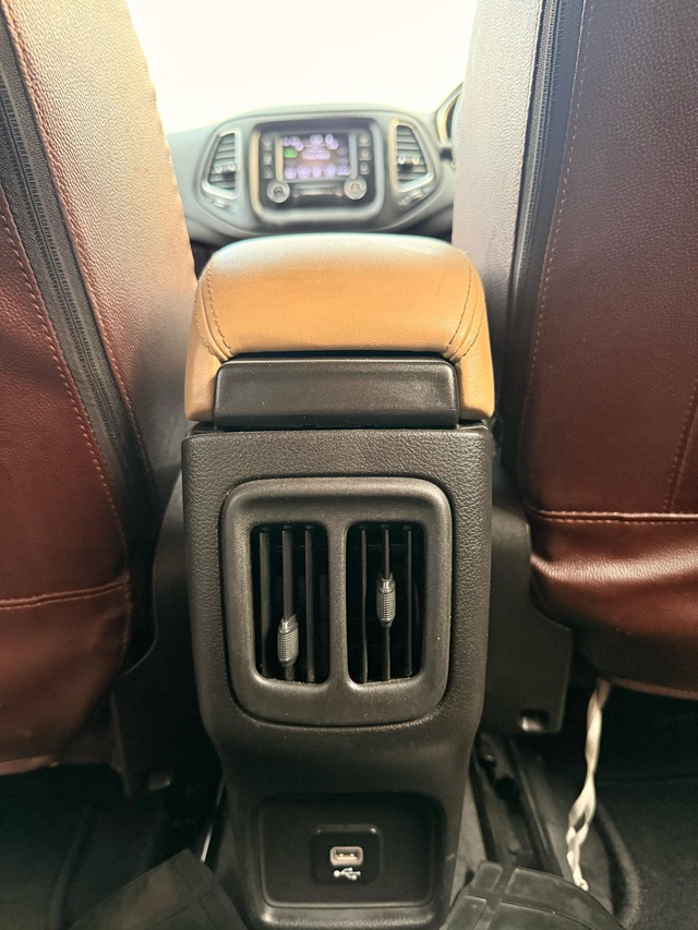 Second-hand 2018 Jeep Compass 2.0 Longitude BSIV for sale in Faridabad-12