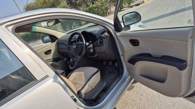 Second-hand 2015 Hyundai i10 Magna 1.1L for sale in Noida-11