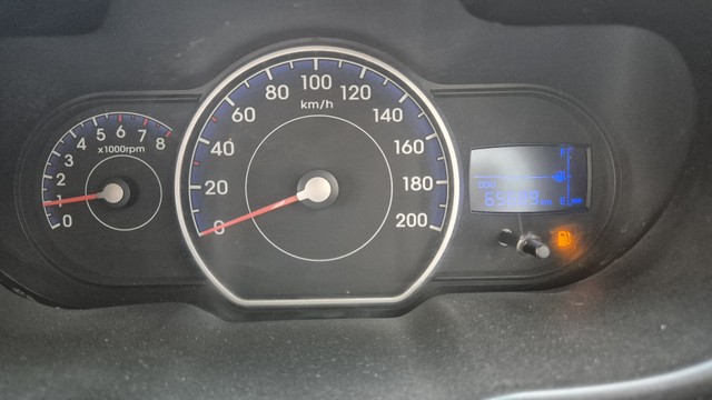 Second-hand 2015 Hyundai i10 Magna 1.1L for sale in Noida-14