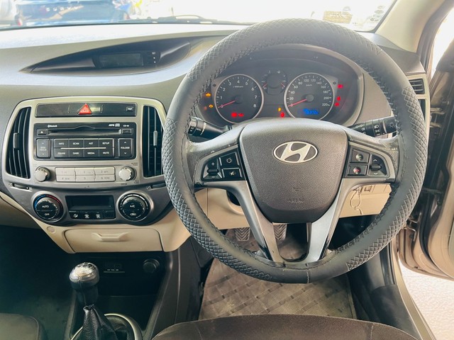 Second-hand 2013 Hyundai i20 Sportz 1.2 for sale in Nagpur-9