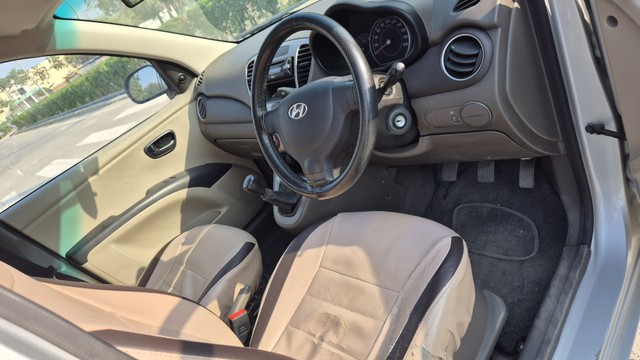 Second-hand 2015 Hyundai i10 Magna 1.1L for sale in Noida-8