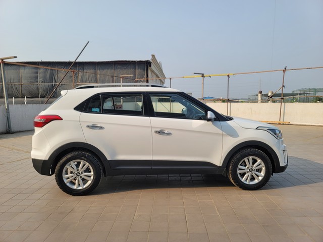 Second-hand 2016 Hyundai Creta 1.6 VTVT SX Plus for sale in Mumbai-1