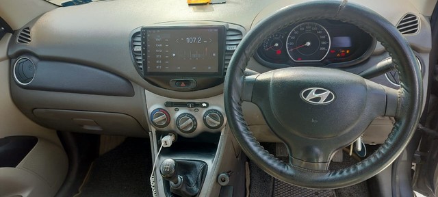 Second-hand 2012 Hyundai i10 Era for sale in Noida-3