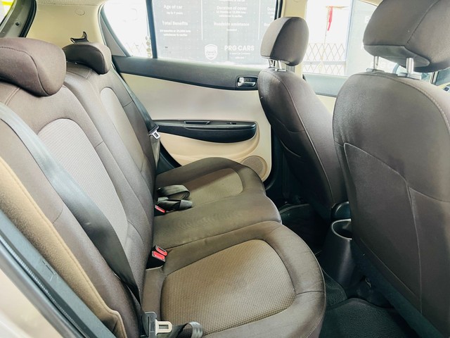 Second-hand 2013 Hyundai i20 Sportz 1.2 for sale in Nagpur-12