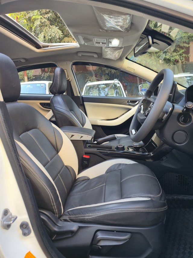 Second-hand 2023 Tata Nexon Creative Plus S for sale in Thane-15