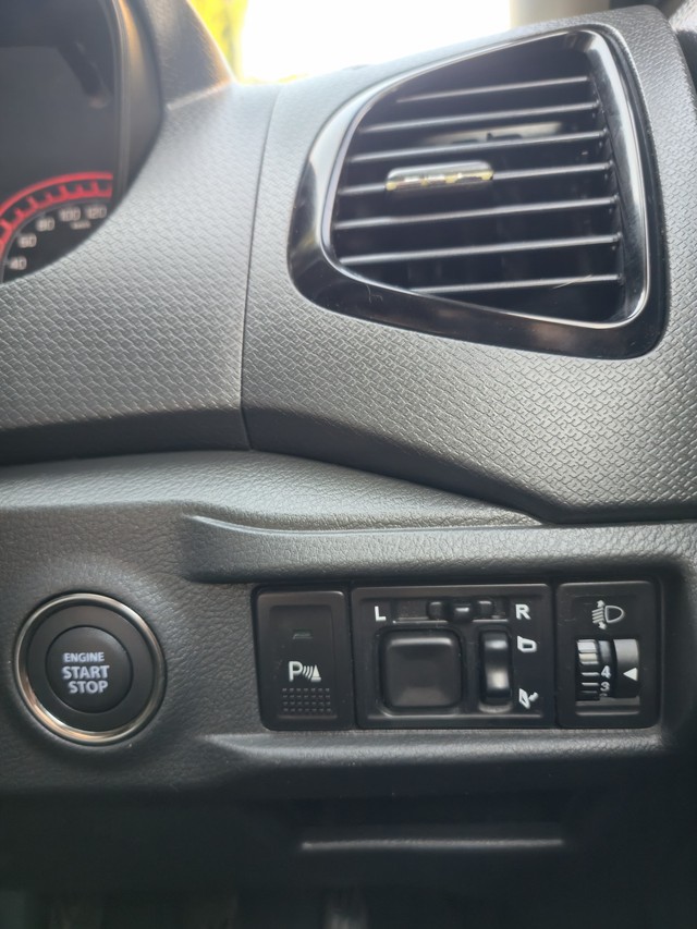 Second-hand 2016 Maruti Suzuki Vitara Brezza ZDi Plus for sale in Thane-15