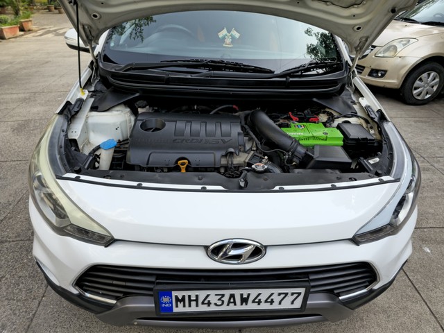 Second-hand 2016 Hyundai i20 Active 1.4 SX for sale in Thane-4