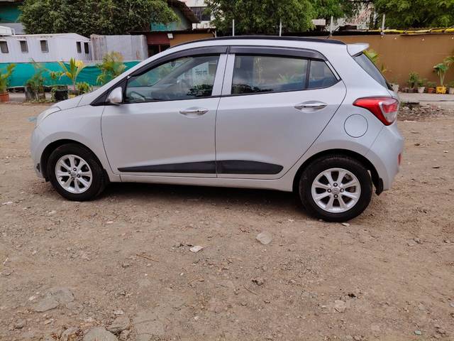 https://images10.gaadi.com/usedcar_image/UP1A.230620.001/original/88e59aeb-9b74-4341-b0b1-3f84ddc4f284.jpg?imwidth=6402