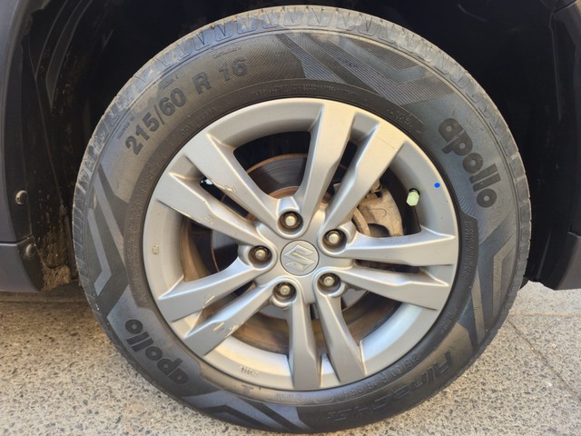 Second-hand 2016 Maruti Suzuki Vitara Brezza ZDi Plus for sale in Thane-6