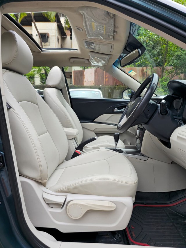 Second-hand 2021 Mahindra XUV300 W8 Diesel BSVI for sale in Thane-10