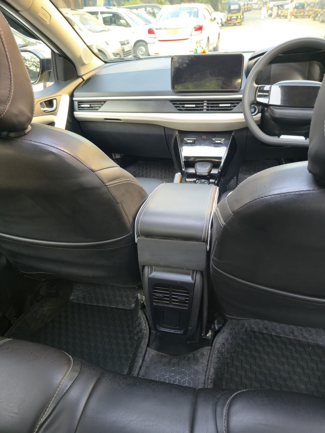 Second-hand 2023 Tata Nexon Creative Plus S for sale in Thane-11