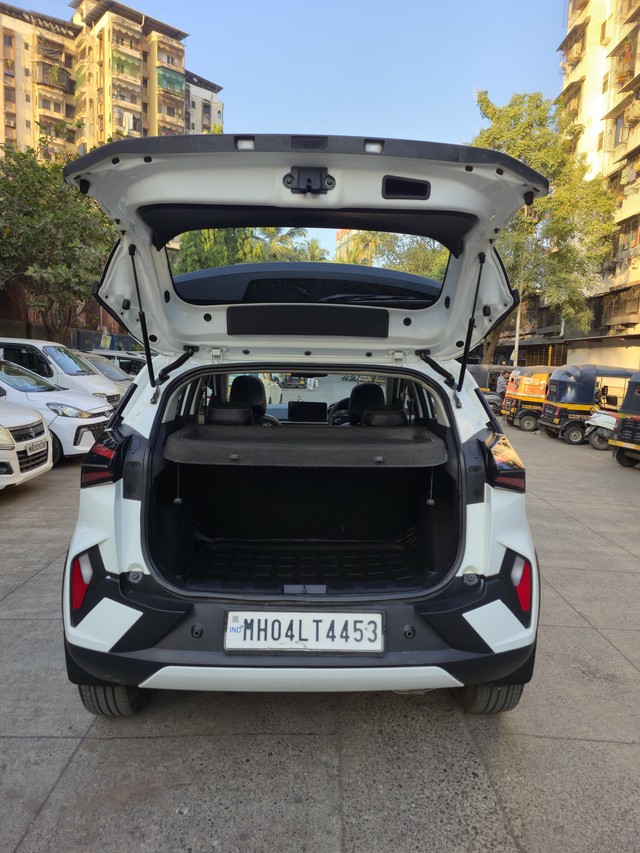 Second-hand 2023 Tata Nexon Creative Plus S for sale in Thane-9