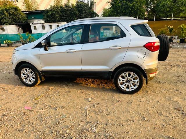 https://images10.gaadi.com/usedcar_image/UP1A.230620.001/original/cb8bed88-b60c-4b94-baaa-90526f64b0d9.jpg?imwidth=6402