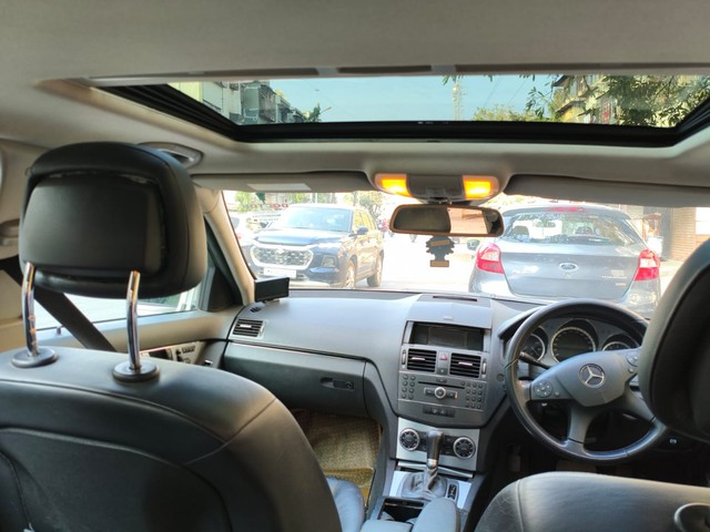 Second-hand 2010 Mercedes-Benz C-Class C 200 CGI Elegance for sale in Mumbai-7