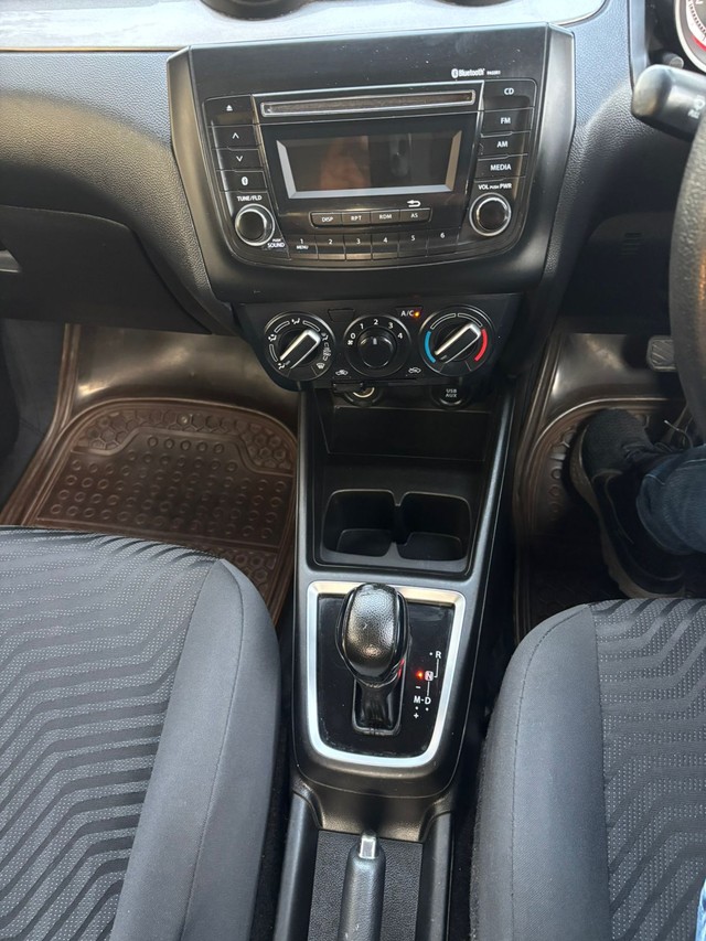 Maruti Suzuki Swift AMT VXI Second-hand 2019 Maruti Suzuki Swift AMT VXI for sale in Vadodara-6