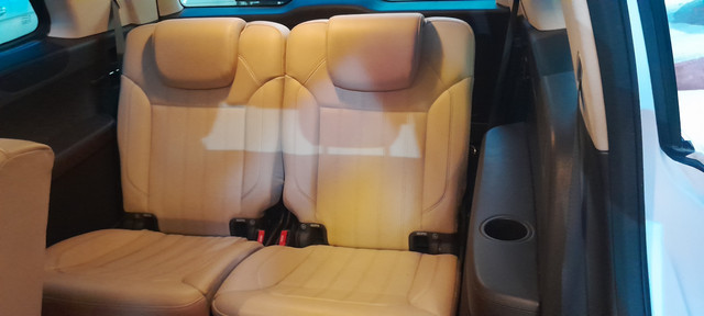 Second-hand 2017 Mercedes-Benz GLS 400 4MATIC for sale in New Delhi-17