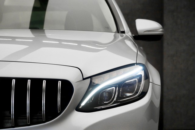 Second-hand 2015 Mercedes-Benz C-Class C 200 AVANTGARDE for sale in New Delhi-6