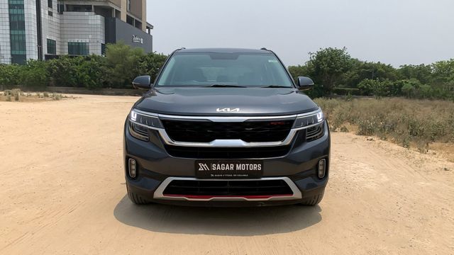 Second-hand 2022 Kia Seltos GTX Plus Diesel AT for sale in New Delhi