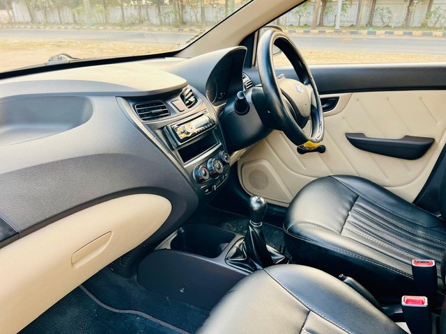 Second-hand 2012 Hyundai EON D Lite Plus for sale in Vadodara-9