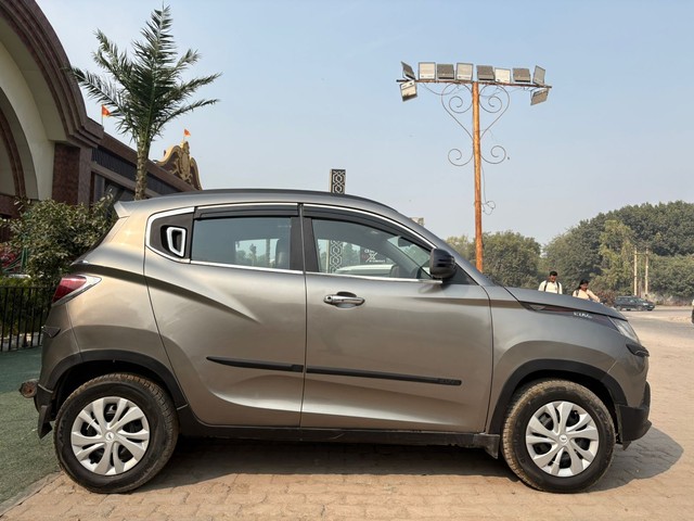 Second-hand 2016 Mahindra KUV 100 mFALCON G80 K4 Plus for sale in New Delhi-1