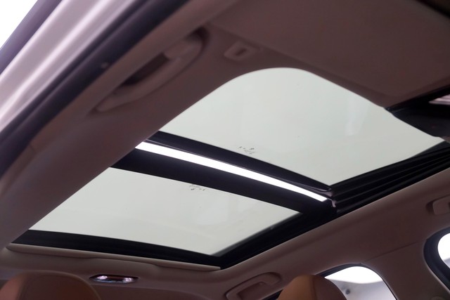 Second-hand 2023 BMW 3 Series Long Wheelbase 320Ld M Sport GL for sale in New Delhi-4