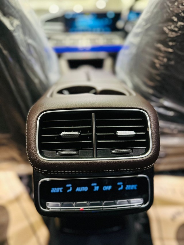 Second-hand 2022 Mercedes-Benz GLE 300d BSVI for sale in New Delhi-7