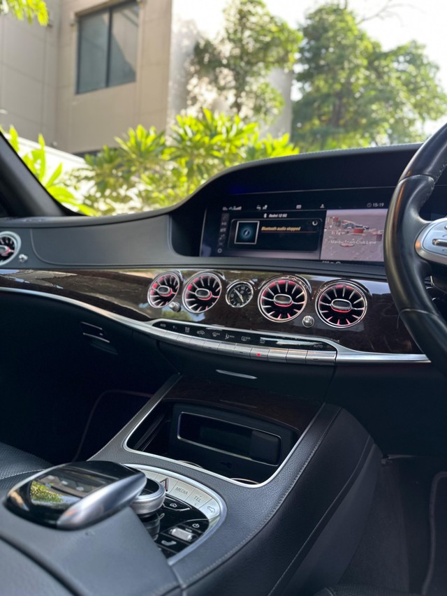 Second-hand 2020 Mercedes-Benz S-Class S 350 d for sale in Gurgaon-16