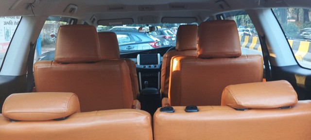 Second-hand 2016 Toyota Innova 2.5 GX (Diesel) 7 Seater BS IV for sale in New Delhi-17