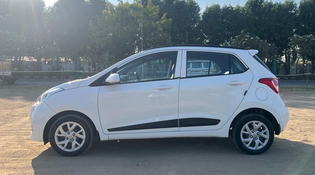 Second-hand 2020 Hyundai Grand i10 1.2 Kappa Sportz BSIV for sale in Vadodara-4