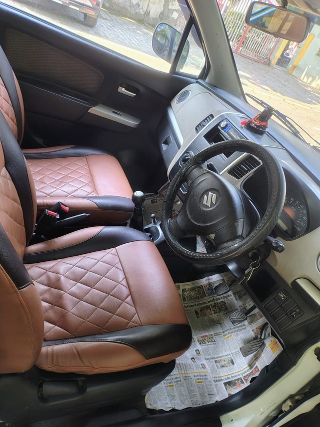 Second-hand 2016 Maruti Suzuki Wagon R LXI BS IV for sale in Meerut-4