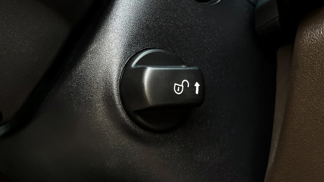 Jaguar F-Pace Prestige 2.0 AWD Second-hand 2019 Jaguar F-Pace Prestige 2.0 AWD for sale in New Delhi-21