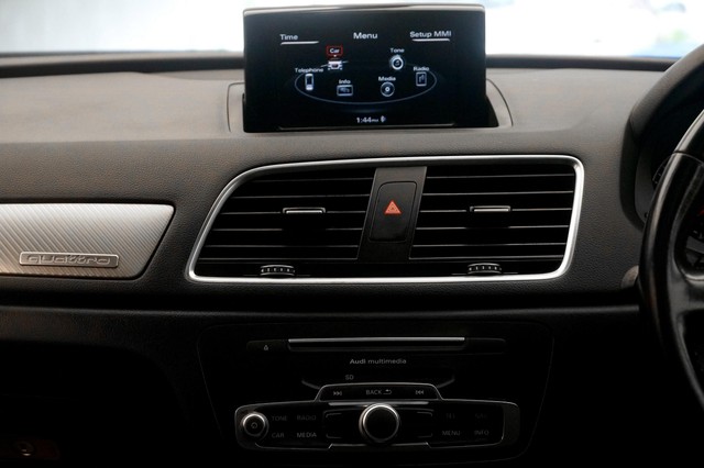 Second-hand 2017 Audi Q3 35 TDI Quattro Premium for sale in New Delhi-10