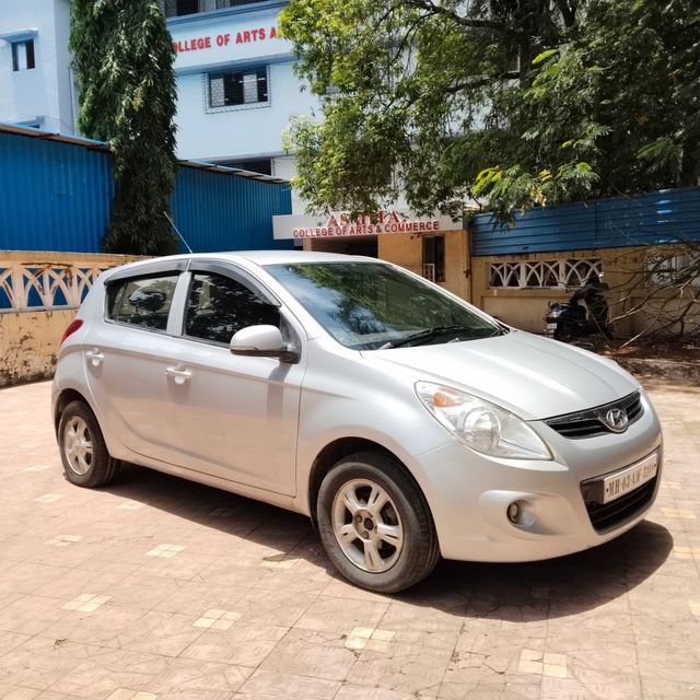 Hyundai i20 1.2 Sportz Second-hand 2010 Hyundai i20 1.2 Sportz for sale in Mira Road