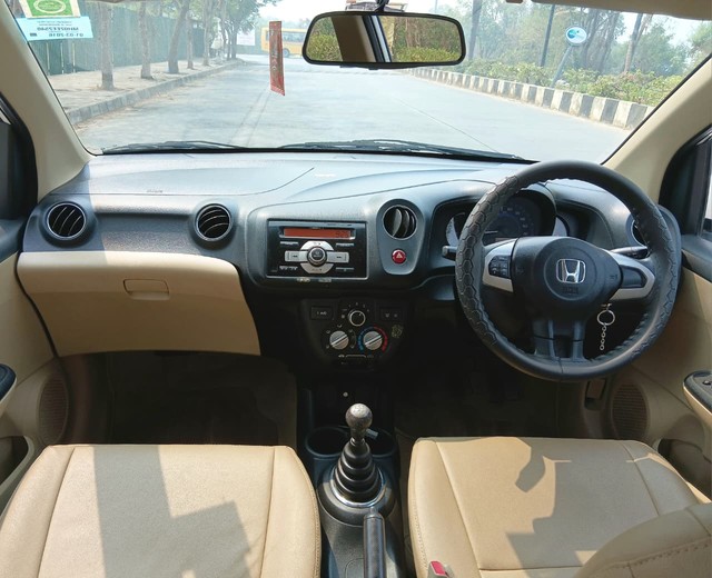 Second-hand 2016 Honda Amaze VX i-VTEC for sale in Mumbai-6