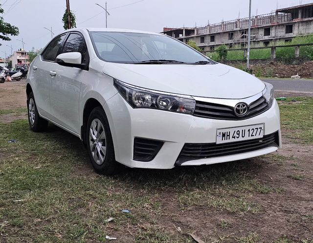 Toyota Corolla Altis D-4D J Second-hand 2014 Toyota Corolla Altis D-4D J for sale in Nagpur