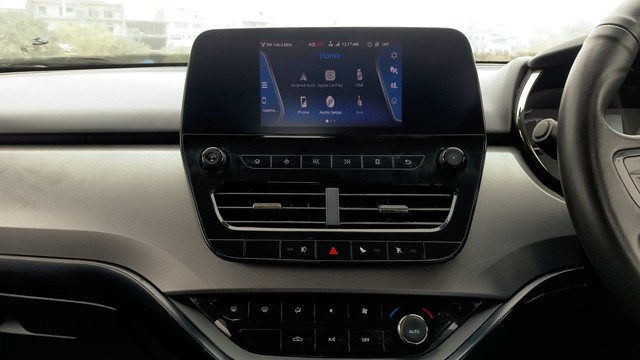 Tata Harrier XTA Plus AT BSVI Second-hand 2022 Tata Harrier XTA Plus AT BSVI for sale in New Delhi-17