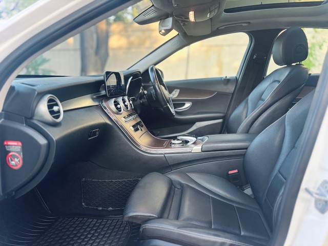 Second-hand 2021 Mercedes-Benz C-Class Progressive C 200 for sale in Gurgaon-9