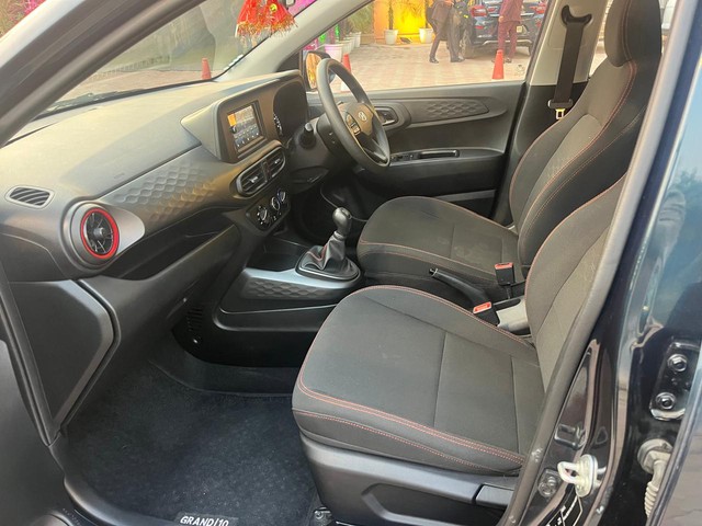 Second-hand 2022 Hyundai Grand i10 Nios Corp Edition for sale in New Delhi-3