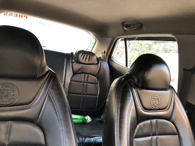 Second-hand 2015 Hyundai i10 Magna 1.1L for sale in Kanpur-6