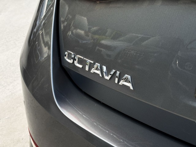 Skoda Octavia Laurin and Klement Second-hand 2022 Skoda Octavia Laurin and Klement for sale in New Delhi-5